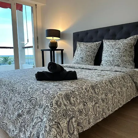 Apartment 2 Bedroom Ocean View