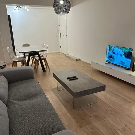 Apartment 2 Bedroom Ocean View